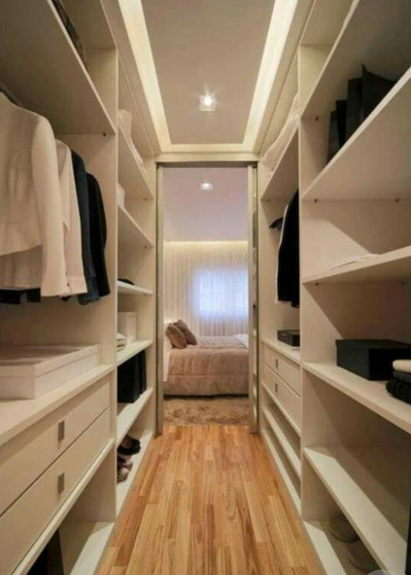 П-образная гардеробная комната в спальню Архангельск